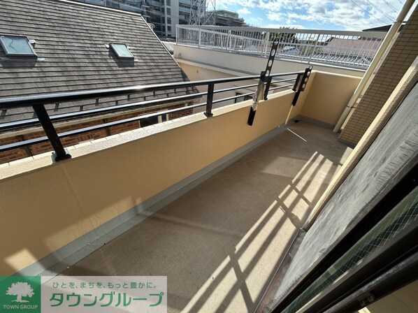 アーデル・フェリエ国立東の物件内観写真